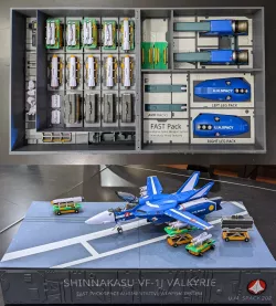 Arcadia Macross 1/60 VF-1 Super Valkyrie / Veritech Parts Storage and Display Box