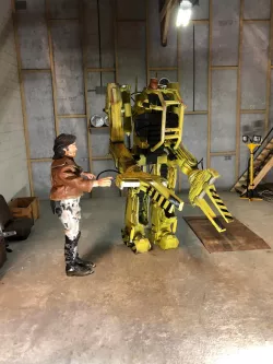 Caterpillar P-500 LOADER Alien 2