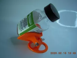 Tilting Small Bottle Holder