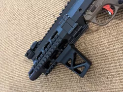 Foregrip skeletonized 22mm Picantinny