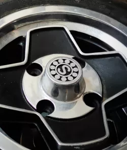 Scorro hubcap (calota scorro)