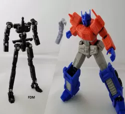 X-FRAME + G1 Optimus Prime (non-transformable) ARMOR BUNDLE