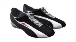 Male Running Shoes Low-poly 3D model