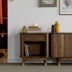 Walnut C-shaped solid wood side table 3D model
