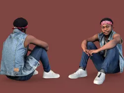 Buddy Sitting 3D model
