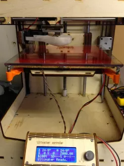 3-point levelling for Ultimaker with magnetic ball bearings V2