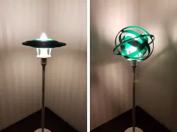 Customizable gyro lamp shade