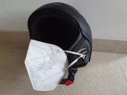 FFP mask holder for ski helmet