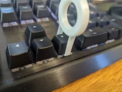 Keycap Puller compatible with corsair wrist rest