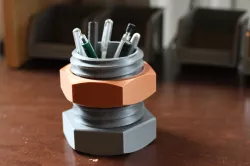 Nut & bolt pencil organizer