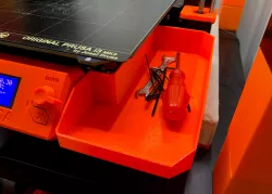 Right storage box with an angle