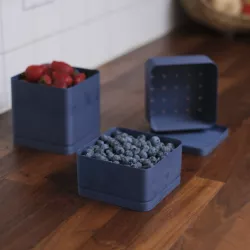 Stackable Produce Box with Drain Bin