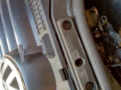 Volkswagen Passat Bonnet Release Lever