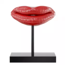 Figurine red lips 02 3D model