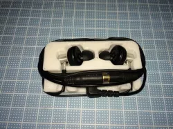 headphone braket