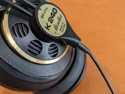 AKG K240 Detachable Cable Mod