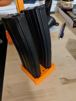 AR15 Mag holder