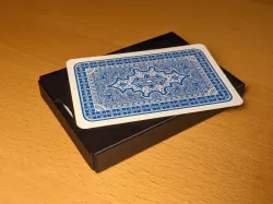 Card box for Skat cards