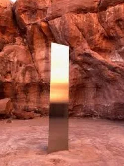 Desktop Mysterious Utah Monolith