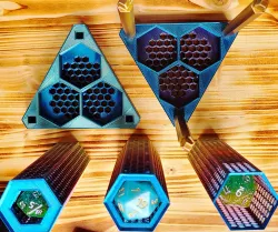 Dice Hive (Modular Dice Containment)