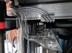 Drzak 3x6 mm hadicka do akvaria - 3x6xmm hose holder