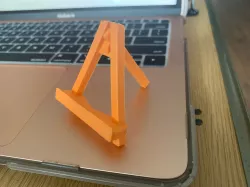 Easel