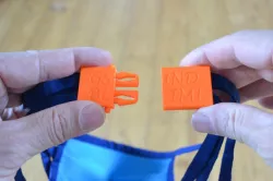 Face mask quick release