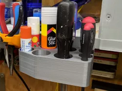 glue stick x4, screwdriver x2, hex driver x3 holder