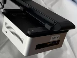 Intel NUC Adapter for Ergotron HX Dual Arm