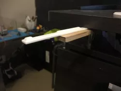 minimalist headphone stand