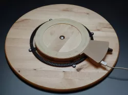 Motorized IKEA SNUDDA Turntable
