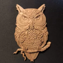Owl with wall mount