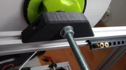 Simple 2020 v-slot spool holder