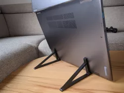 Super simple vertical laptop stand (T490s, T470, Acer Chromebook, many more)