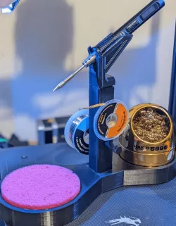 TS80P Soldering Iron Station