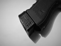 +2 Dmg Glock Mag Extension (Dot Matrix Update)