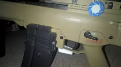 airsoft G36 modified magazine lever/catch