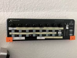 Behringer Xtouch Mini wall holder