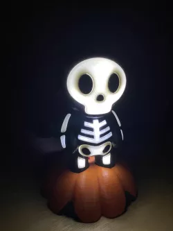 Cute Skull Lamp - Base w/ Cover Remix