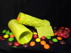 Cylinder Maze Model 1 with Christmas themed Lids