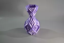 Diamond Ripple Vase
