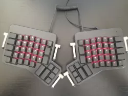 Ergodox EZ complete split keyboard