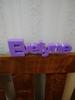 Evelyne
