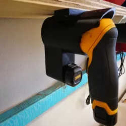 Hanger holder for screwdriver DeWALT DCF680G2