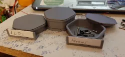 Interlockable Sorting Cups  - Label bracket