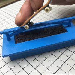KLEIJNE Modular Fingerboard Ramp & Planter