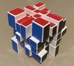 Mirror 4x4 Puzzle
