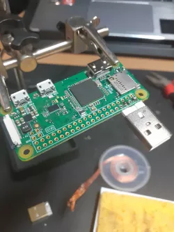 Pi zero case with a USB port slot