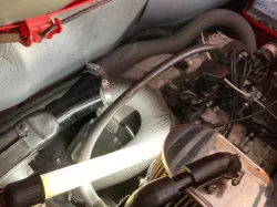 Pipe y-splitter