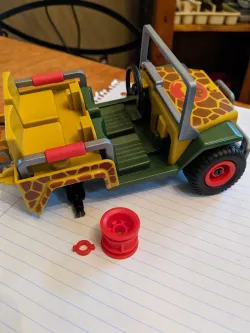 Playmobil Safari jeep wheel hub replacement